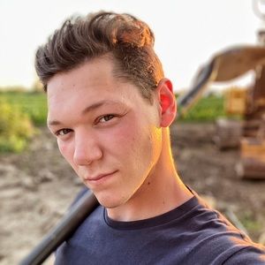 Meet your Posher, Hayden